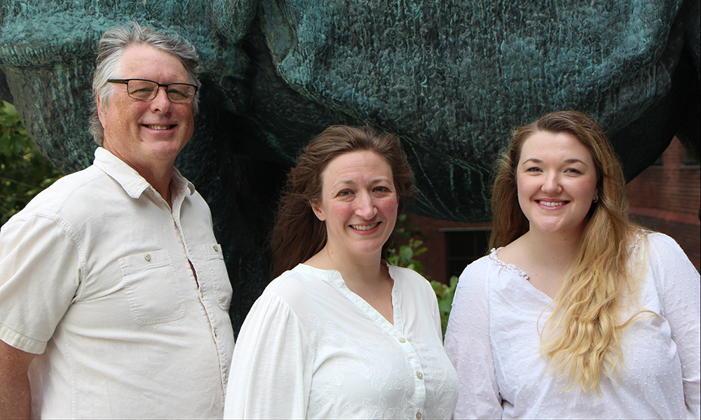 (l to r) Craig Hunter, Alix Weisman, and Nicole (Bush) Fisher